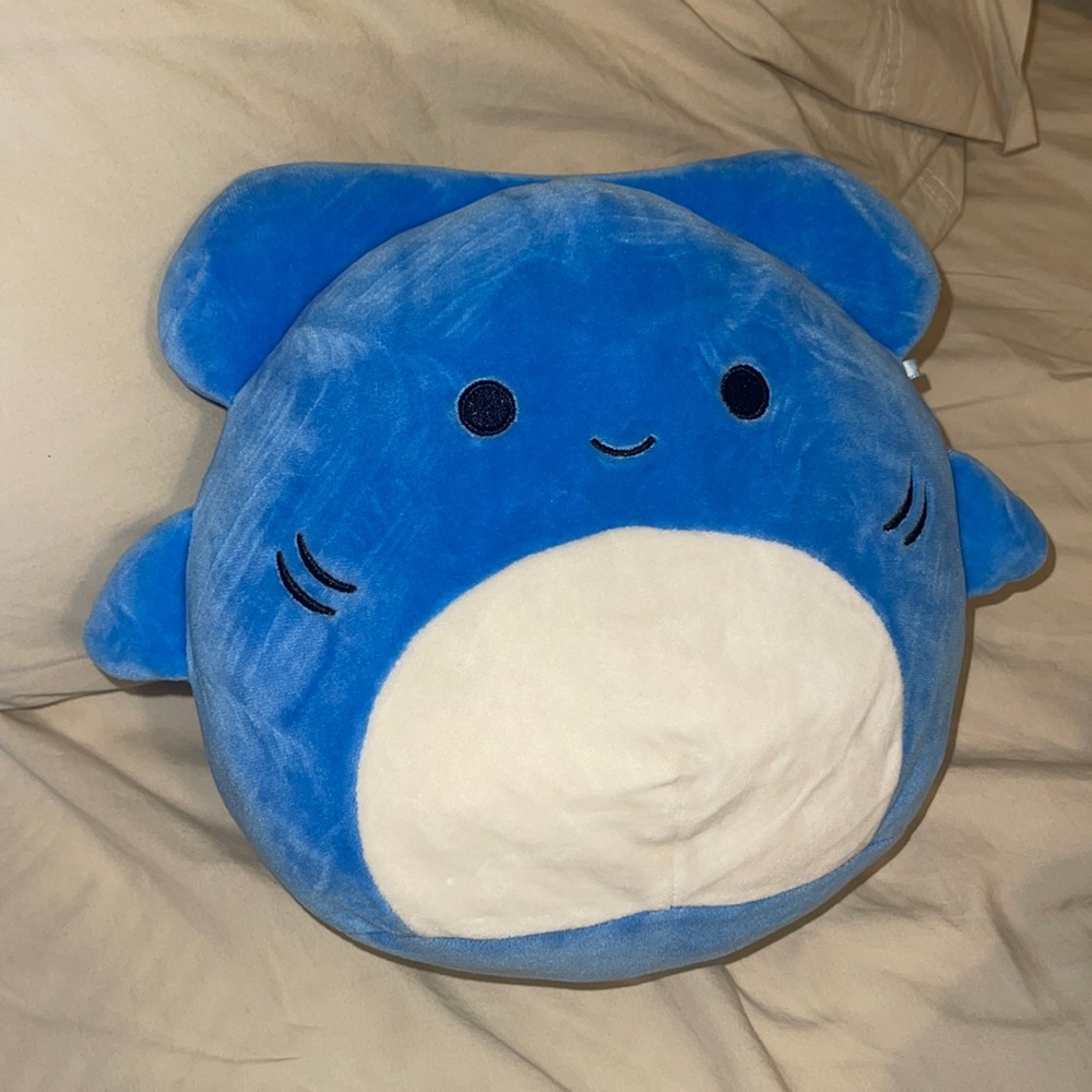 Hammerhead squishmallow